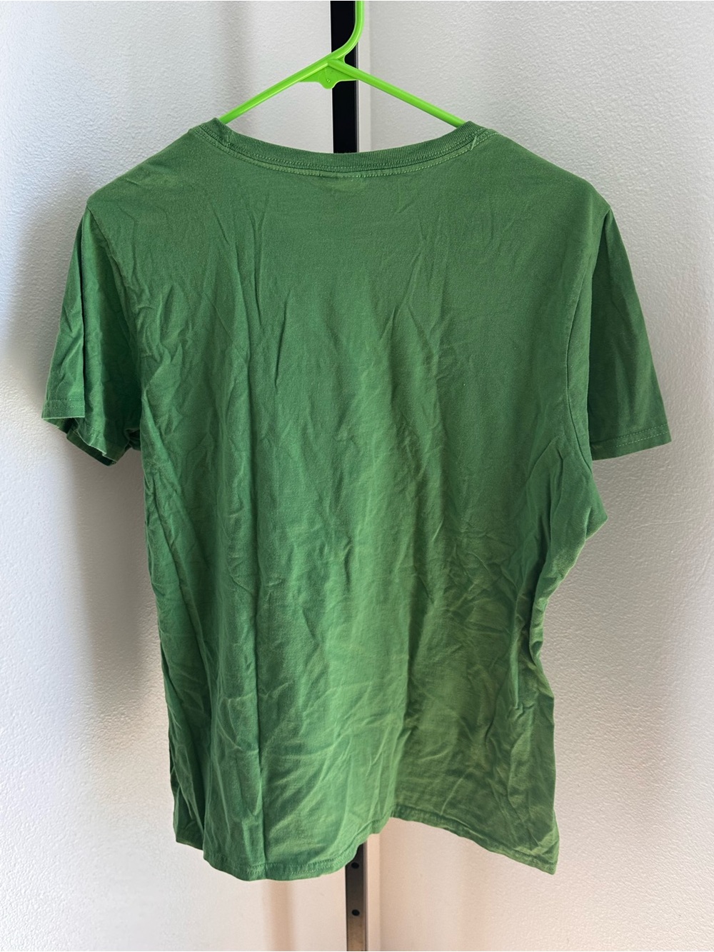 Port & company xl green Santa shirt - Picture 3 of 3